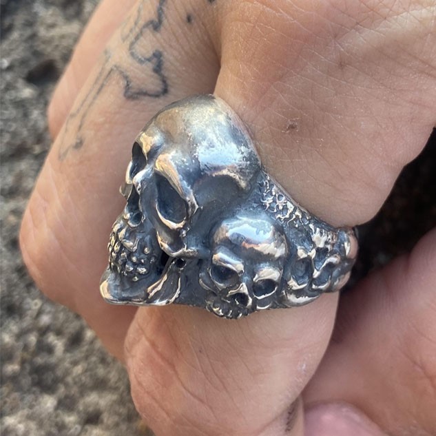 Immagine di SILVER VENOM RING - SKULLBONE